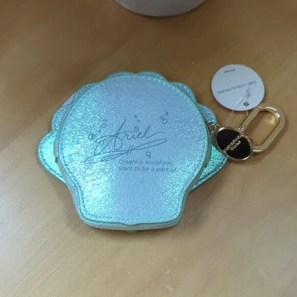 Bath & Body Works Disney princess Ariel Coin Purse Brand New - Picture 2 of 12